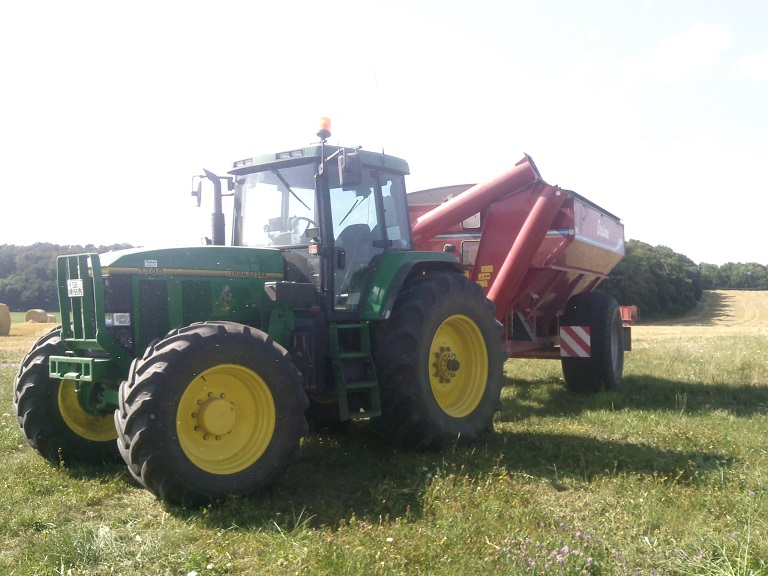 Beim 7700er kamen sofort wieder Gefühle hoch, da wir selber mal nen 7600er hatten.jpg