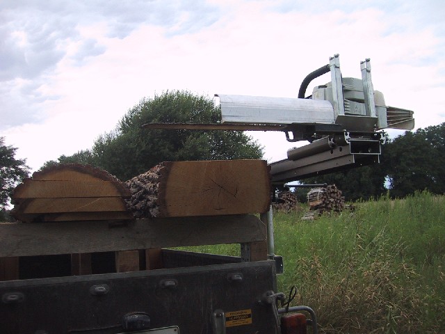 10 Eichenbohlen gesägt red.jpg