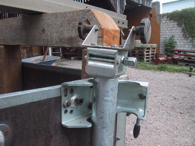 4 Aufnahme für Führungsschiene red.jpg