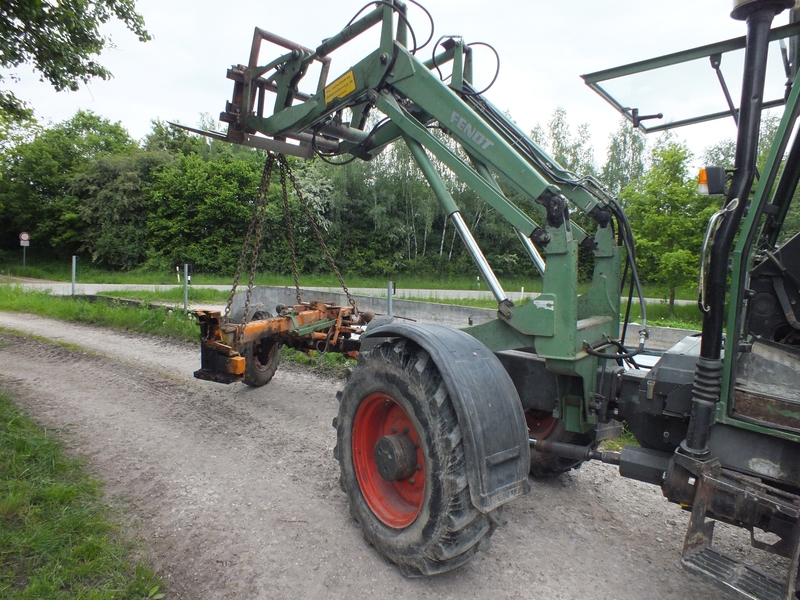 275er Vorderteil anbauen10klein.jpg