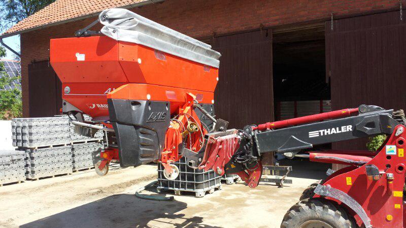 Frontlader Adapter1.jpg