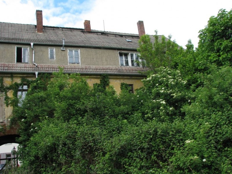 Haus-Hof.jpg