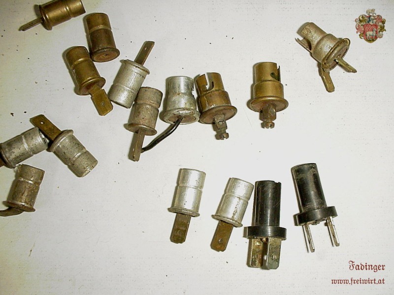 Kontrolllampenfassungen.jpg