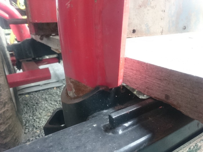 Rastung hintere Rungen.JPG