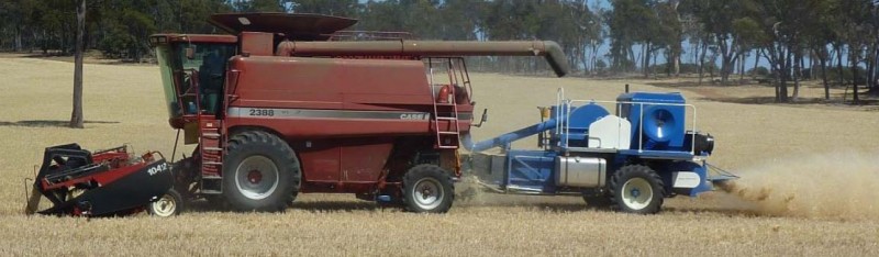 Nachläufer Mähdrescher.JPG