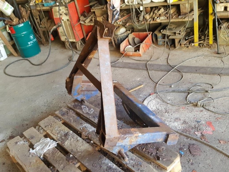 3, Träger Rost Seite Komp.jpg