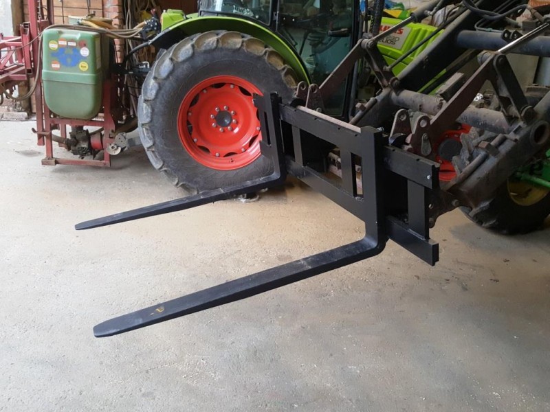 15. Palettengabel 2 - Komp..jpg