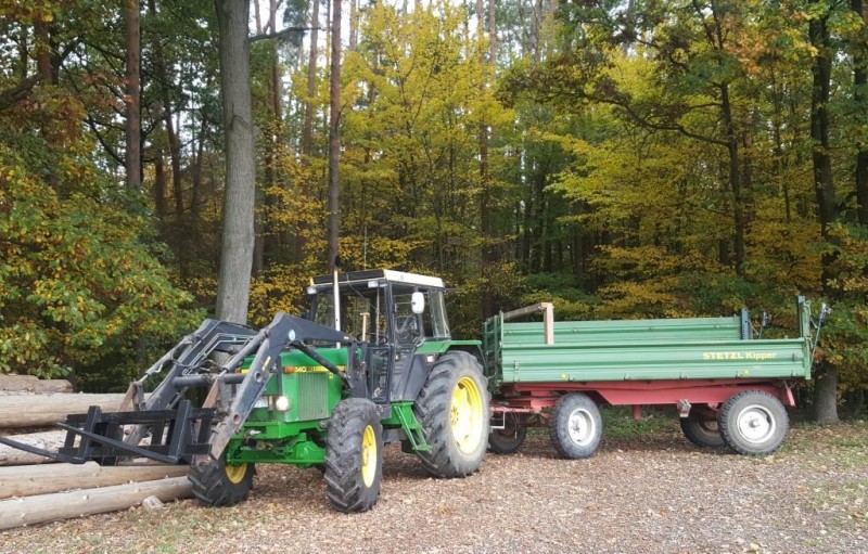 16. Schlepper Wald 1 - Komp..jpg