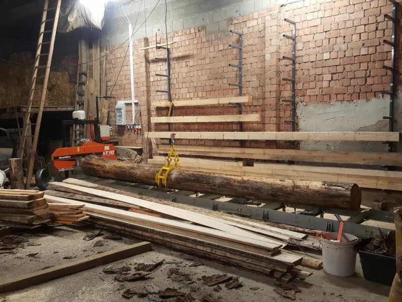 Schlachfeld Säge Komp.jpg