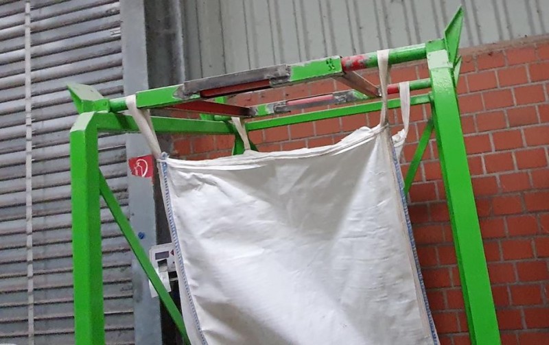 _Big Bag Halterung.JPG