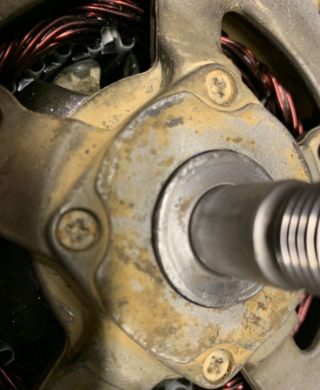 Bosch Lichtmaschine Distanzscheibe Bild 3.JPG