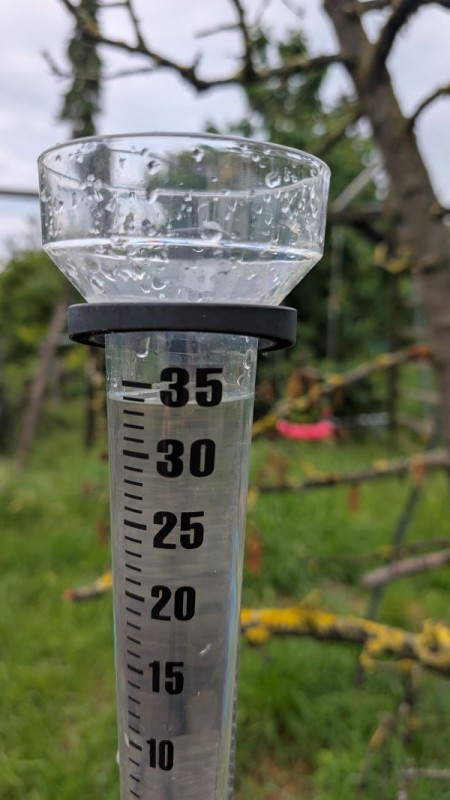 Regenmesser.jpg