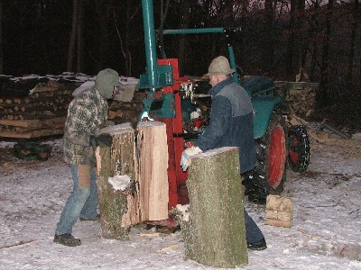 Spalten einer 70´` ger Buche 001.jpg