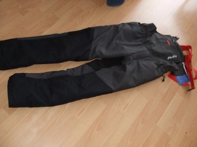 HoseneuF6075.jpg
