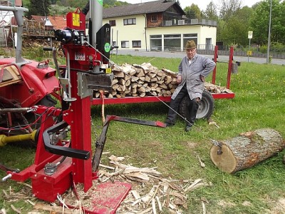 Holz2.jpg