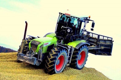 K800_Xerion Silo 1.JPG