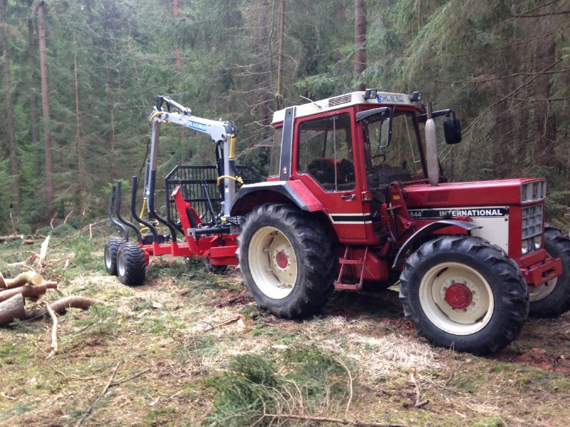 2014-02-20 12.57.11_1200x960_500KB.jpg