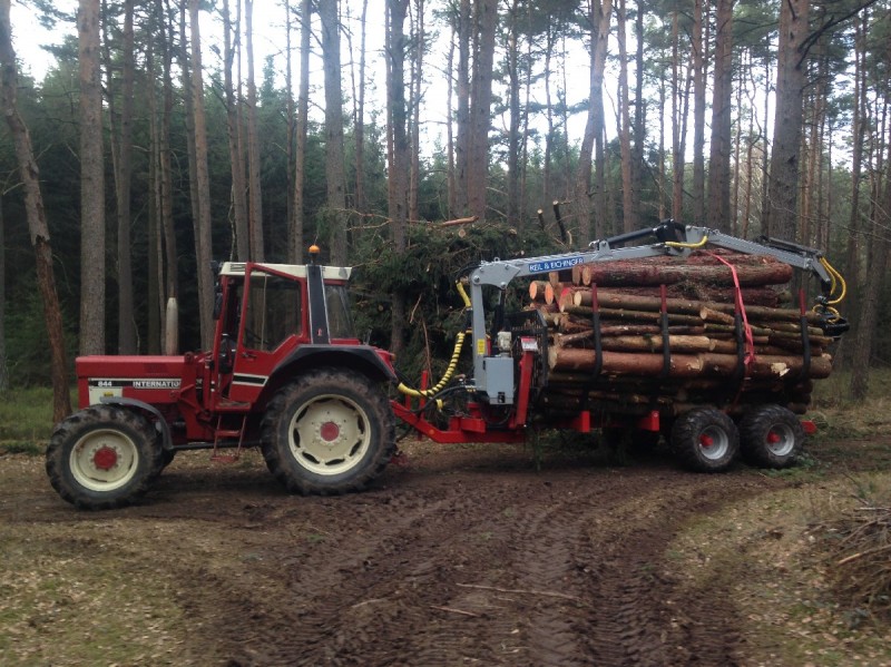 2014-03-01 16.26.55_1200x960_500KB.jpg