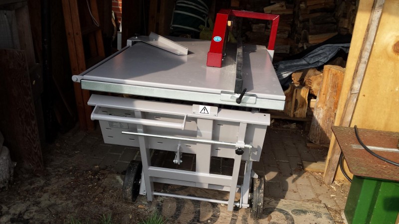 Säge Tisch2.JPG