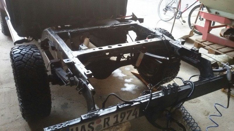 28. Rahmen hinten sauber.jpg