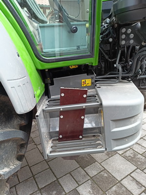 Fendt 211 Umbau 03.jpg