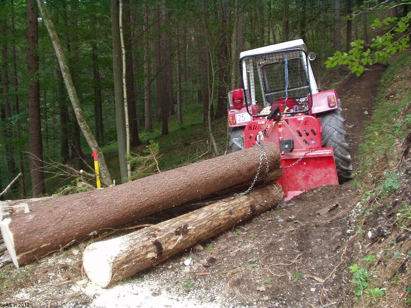 DKW_weiter_mit_dem_Ersatztraktor_P9170002_2.JPG
