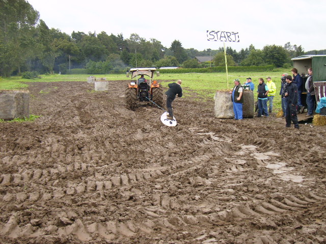 Stoppelfeldrennen 2010 035.jpg