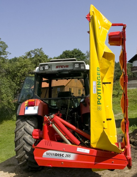 _MG_3616_mähwerk_pöttinger01.jpg