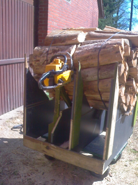 09 Und von der anderen Seite sägen.jpg